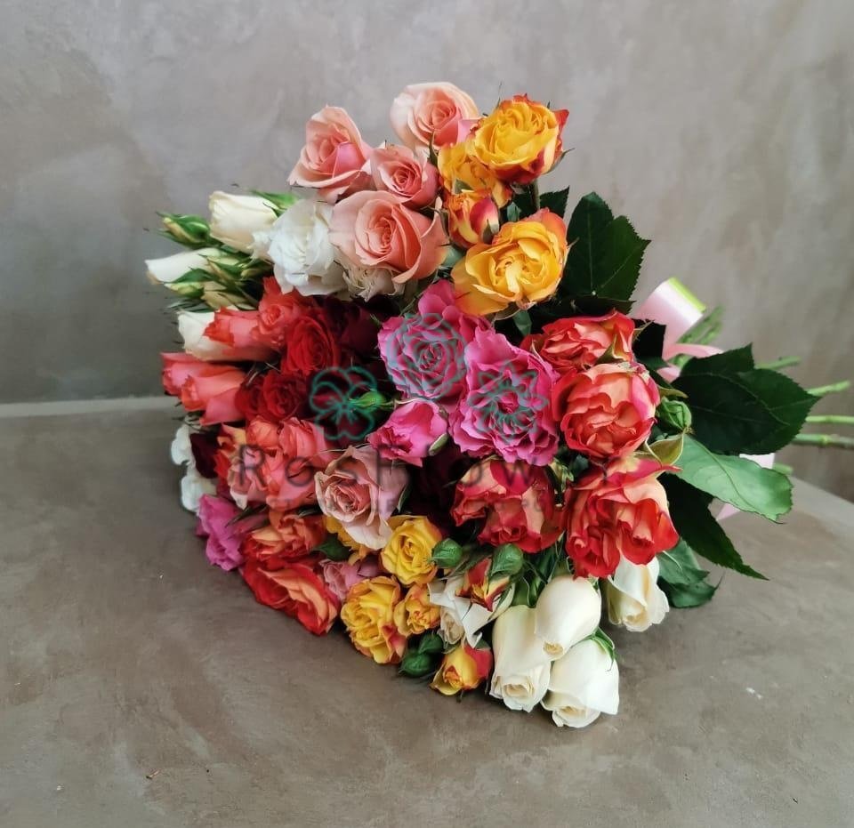 Букет цветов из: Розы в Обидимо