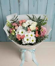 Букет цветов из:  Розы, Лизиантусы и Хризантемы в Обидимо
