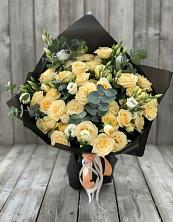 Букет цветов из:  Розы и Лизиантусы в Обидимо