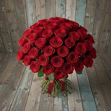Букет 55 Красных роз Фридом #REPLACE_PRED# Обидимо