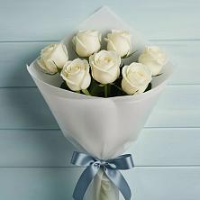 Букет 7 Белых роз Эдлесс Лав в Обидимо