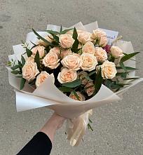 Букет Кремовые розы Латте в Обидимо