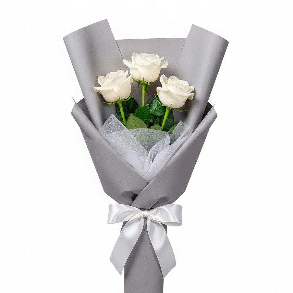 Букет 3 белые розы в Обидимо