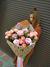 Букет цветов из:  Розы #REPLACE_PRED# Обидимо
