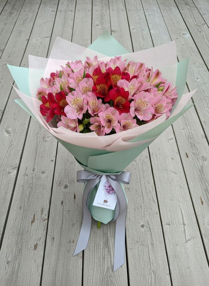 Букет цветов из: Альстромерии в Обидимо