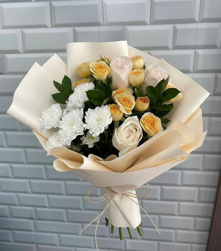 Букет цветов из: Розы и Хризантемы в Обидимо