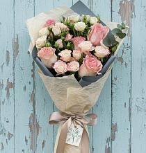 Букет цветов из:  Розы #REPLACE_PRED# Обидимо