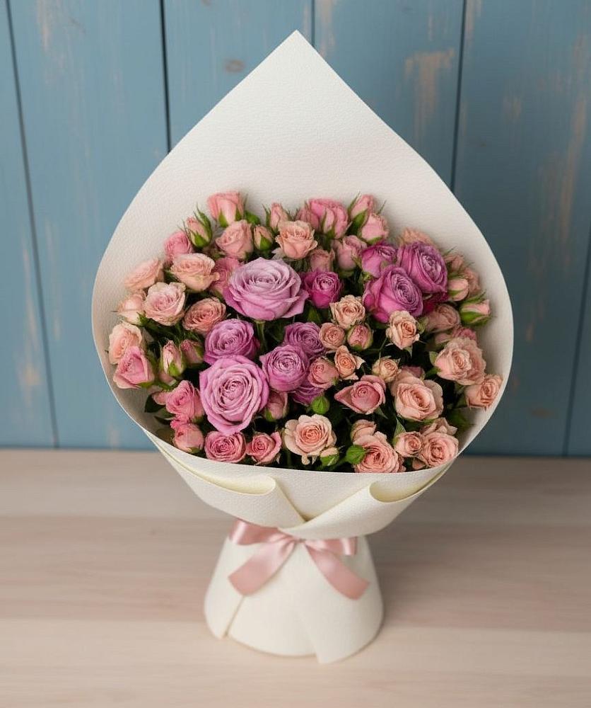 Букет цветов из: Розы в Обидимо